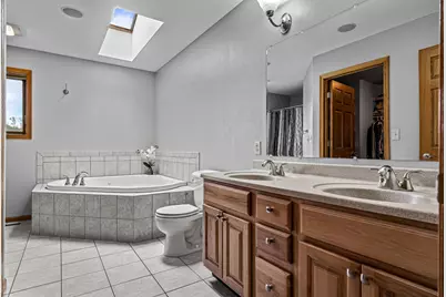 21563  Wolfe Run Ln, Galesville, WI 54630 - Photo 19
