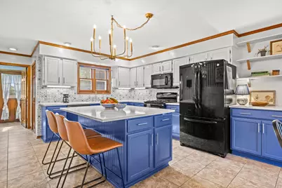 1211  39th Ave, Kenosha, WI 53144 - Photo 3
