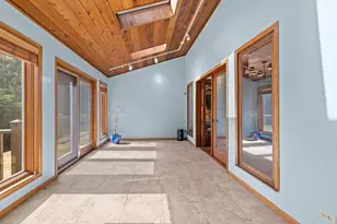 1211 39th Ave, Kenosha, WI 53144 - Photo 13