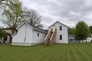 305 W Foster St, Tomah, WI 54660 - Photo 11