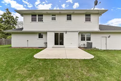 4395 S Delphine Dr, New Berlin, WI 53151 - Photo 27