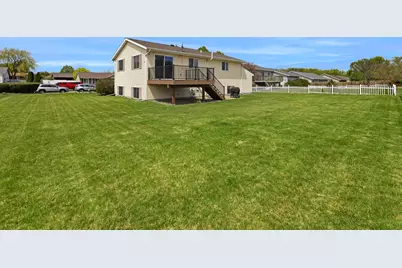 305  Mallard Dr, Holmen, WI 54636 - Photo 25