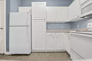 2720 Northview Rd, Waukesha, WI 53188 - Photo 9