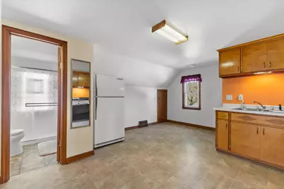 8842 S Chicago Rd #8844, Oak Creek, WI 53154 - Photo 15