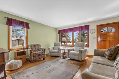8842 S Chicago Rd #8844, Oak Creek, WI 53154 - Photo 5