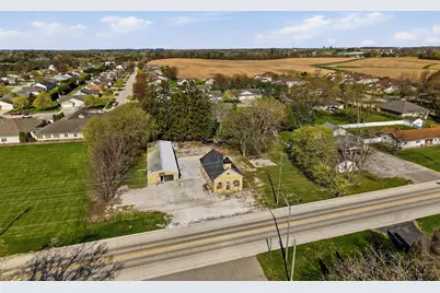 2204 N Rapids Rd, Manitowoc, WI 54220 - Photo 15