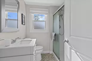 8115 N Whitney Rd, Fox Point, WI 53217 - Photo 17