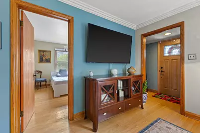 8115 N Whitney Rd, Fox Point, WI 53217 - Photo 13
