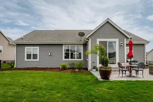 634 Westlawn Ave, Mukwonago, WI 53149 - Photo 33