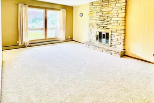 W360N7532 Thomas Dr, Oconomowoc, WI 53066 - Photo 11