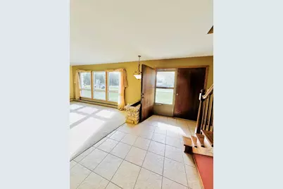 W360N7532  Thomas Dr, Lac La Belle, WI 53066 - Photo 7