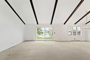 2314 W Dickinson Ct, Mequon, WI 53092 - Photo 3
