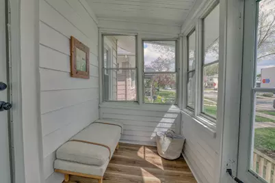 2117 S 77th St, West Allis, WI 53219 - Photo 3