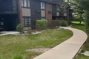 22 Matterhorn Cir, Geneva, WI 53147 - Photo 1