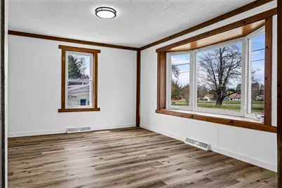 103  Oak St, Necedah, WI 54646 - Photo 5