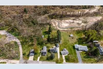103  Oak St, Necedah, WI 54646 - Photo 35