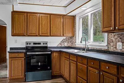 103  Oak St, Necedah, WI 54646 - Photo 9