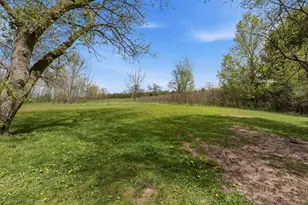 820 Crestwood Dr, Waukesha, WI 53188 - Photo 5