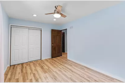 820  Crestwood Dr, Waukesha, WI 53188 - Photo 23