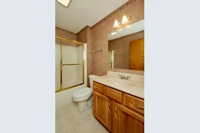 W265N6770  Yarotta Cir, Lisbon, WI 53089 - Photo 21