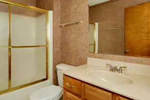 W265N6770 Yarotta Cir, Lisbon, WI 53089 - Photo 21