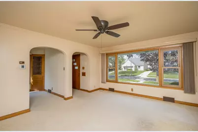 3170 S 36th St, Milwaukee, WI 53215 - Photo 3