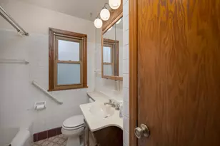3170 S 36th St, Milwaukee, WI 53215 - Photo 7