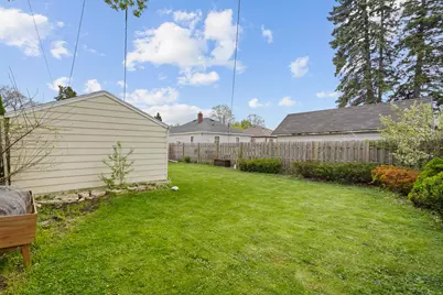 2704  Dwight St, Racine, WI 53403 - Photo 29