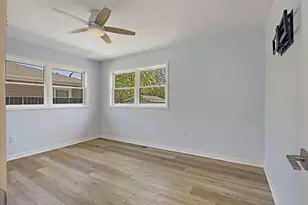 1237 Virginia St, Racine, WI 53405 - Photo 13