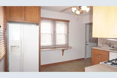4319  30th Ave, Kenosha, WI 53144 - Photo 19