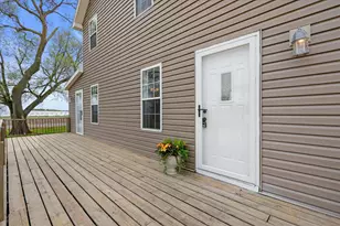W9650 Creek Rd, Darien, WI 53114 - Photo 23