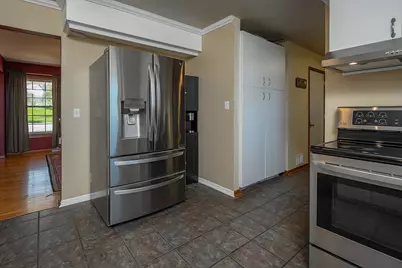 N75W23408 N Ridgeview Cir, Sussex, WI 53089 - Photo 11