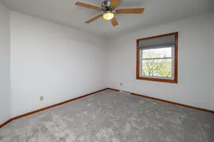 N75W23408 N Ridgeview Cir, Sussex, WI 53089 - Photo 23