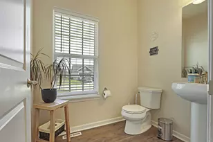 4542 La Salle St, Racine, WI 53402 - Photo 5