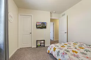 4542 La Salle St, Racine, WI 53402 - Photo 23