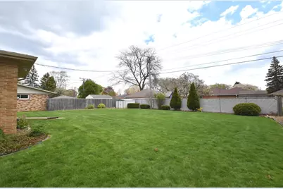 3307  Erie St, Racine, WI 53402 - Photo 17