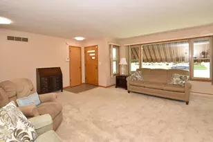 3307 Erie St, Racine, WI 53402 - Photo 3