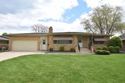 3307  Erie St, Racine, WI 53402 - Photo 1