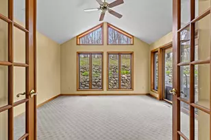 21195 Mary Lynn Dr, Brookfield, WI 53045 - Photo 7