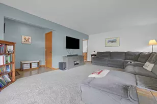 1615 17th Ave, Kenosha, WI 53140 - Photo 5