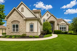 W193N5790 Canary Dr, Menomonee Falls, WI 53051 - Photo 25