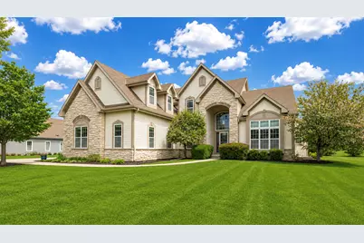 W193N5790  Canary Dr, Menomonee Falls, WI 53051 - Photo 1