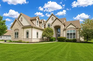 W193N5790 Canary Dr, Menomonee Falls, WI 53051 - Photo 1
