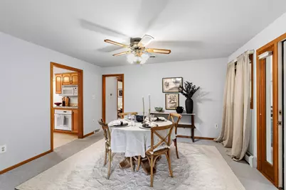 811 N Hine Ave, Waukesha, WI 53188 - Photo 13