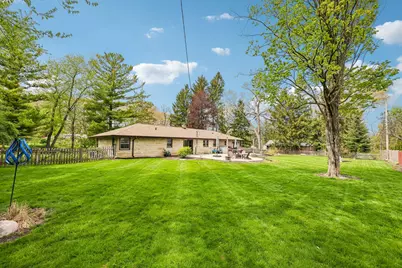 1730 S Lilly Ln, New Berlin, WI 53146 - Photo 43
