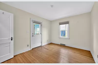 112  14th St, La Crosse, WI 54601 - Photo 17