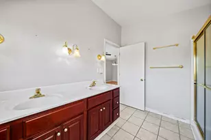 1010 Jenkins Dr, Fontana, WI 53125 - Photo 29