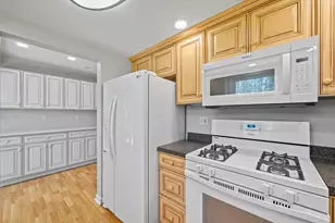 1010 Jenkins Dr, Fontana, WI 53125 - Photo 15