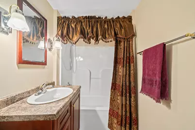 1010  Jenkins Dr, Fontana, WI 53125 - Photo 31