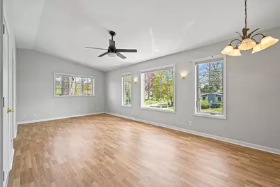 1010  Jenkins Dr, Fontana, WI 53125 - Photo 25
